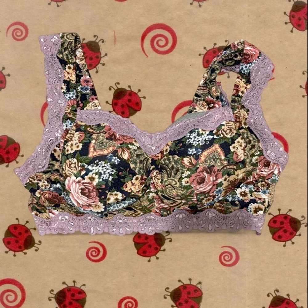 Lace bra